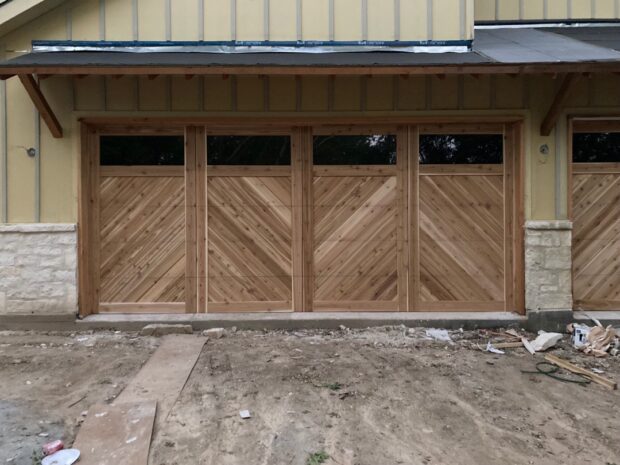 18x8 Cedar Chevron Garage Doors00001